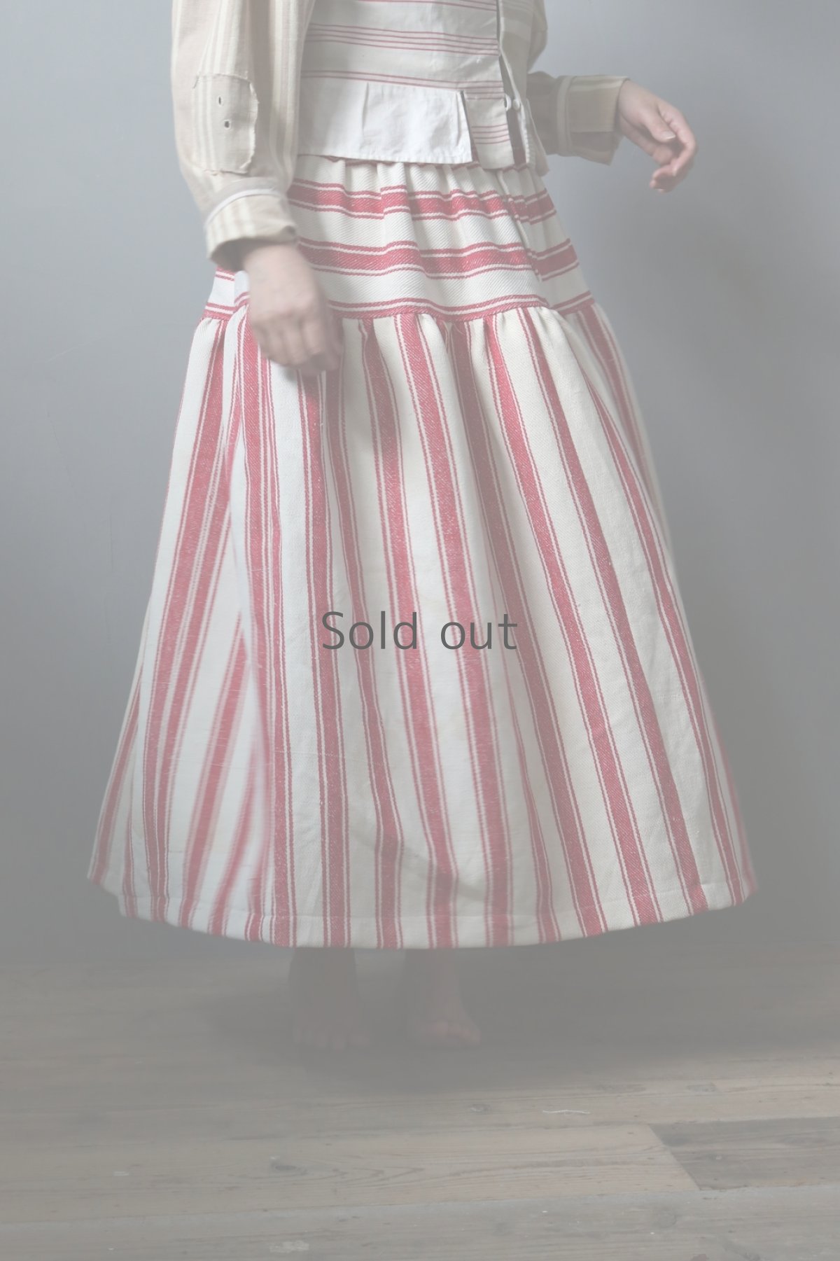 画像2: 【ササキチホ】アンティークリネン　ロングスカート　(赤ストライプ) (2)