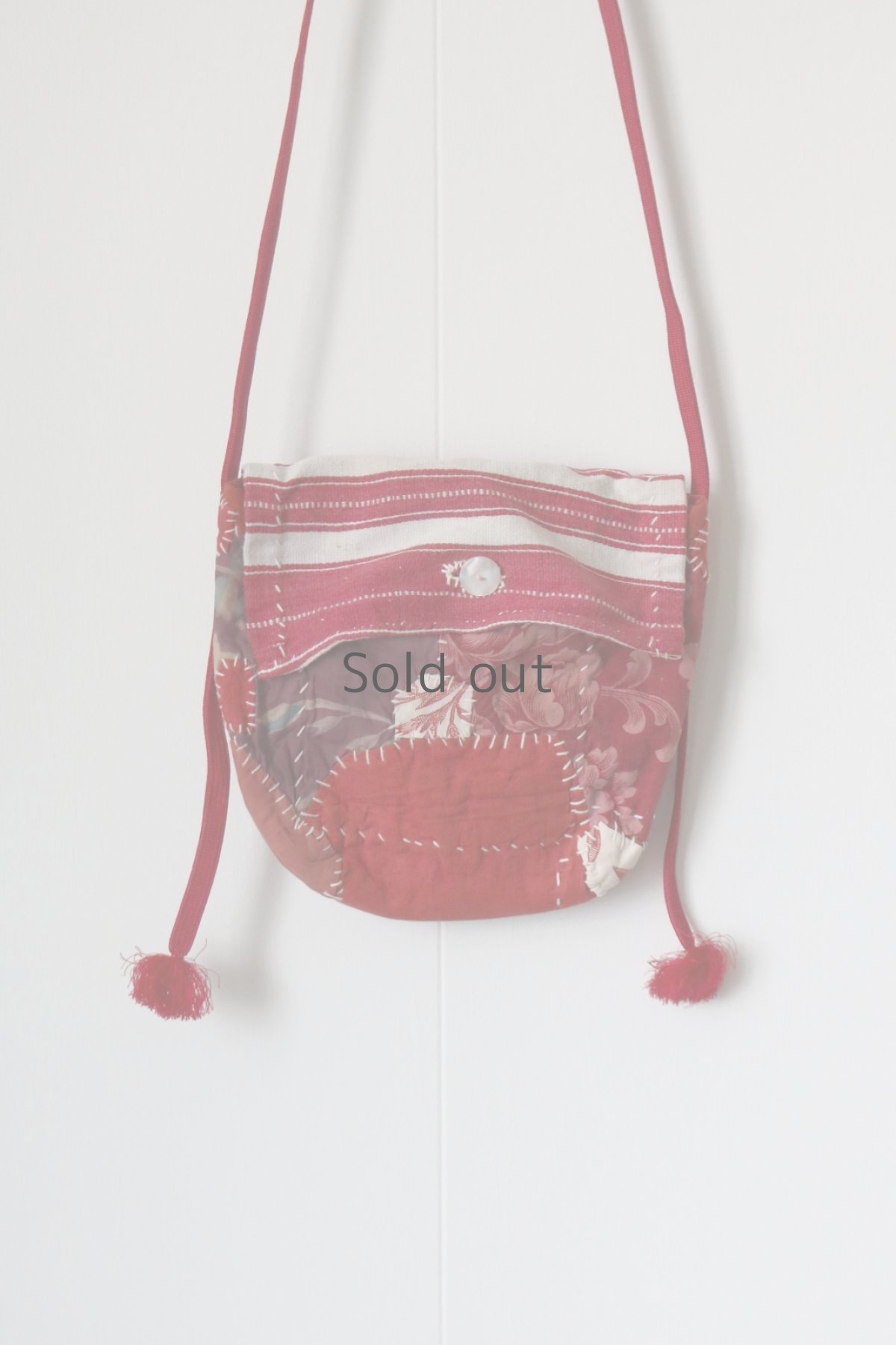 画像2: 【MITSUGU SASAKI】朱色古布リメイク　パッチワーク　スモールショルダーバッグ（赤） (2)