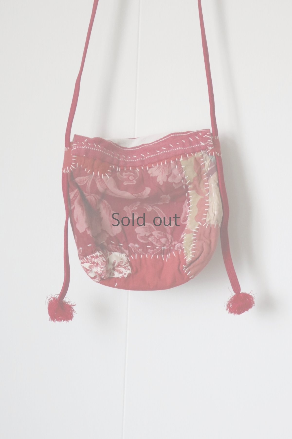 画像6: 【MITSUGU SASAKI】朱色古布リメイク　パッチワーク　スモールショルダーバッグ（赤） (6)