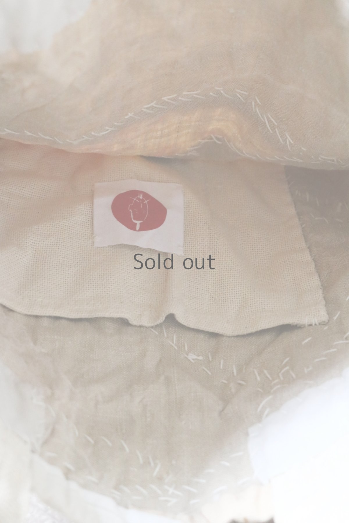 画像13: 【MITSUGU SASAKI】アンティーク古布リメイク　パッチワーク　トートバッグ（花柄/生成り） (13)