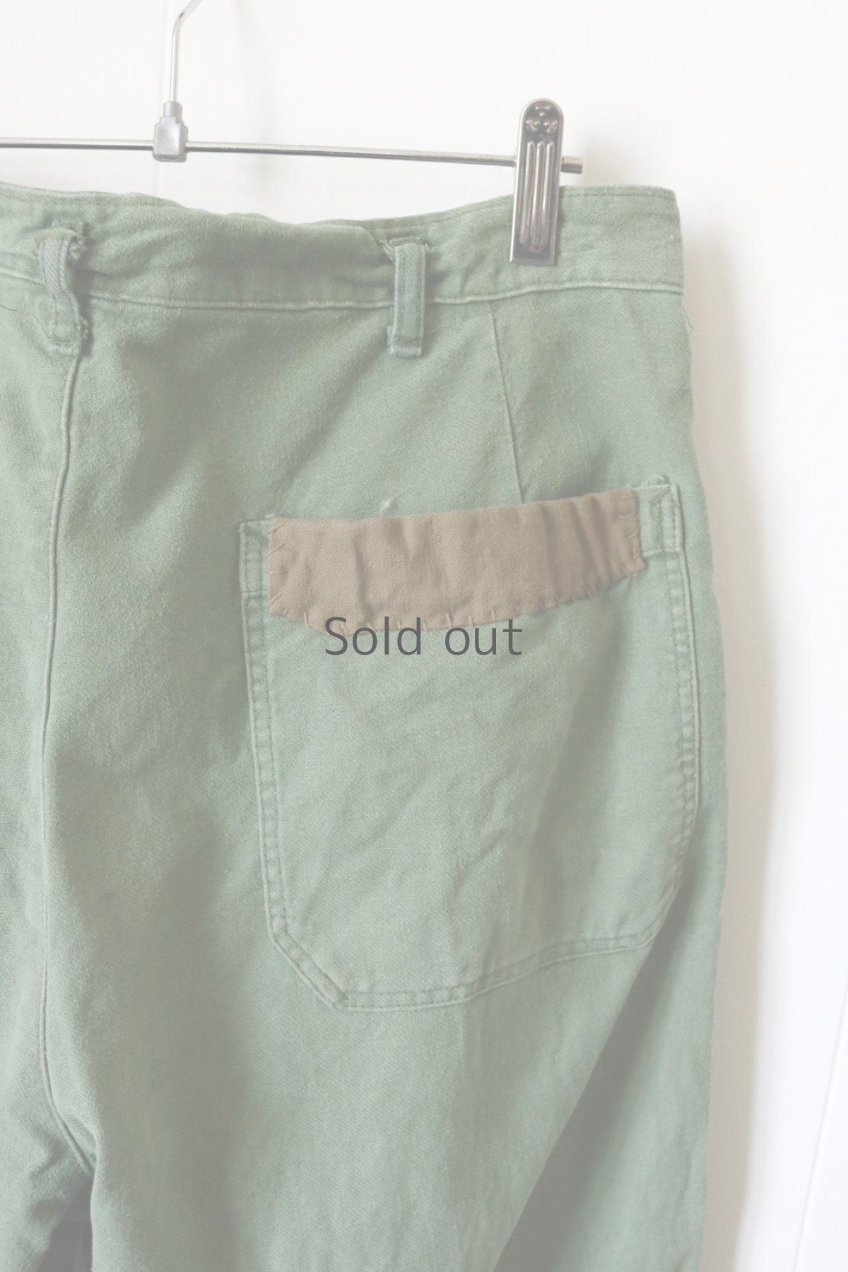 画像8: 【MITSUGU SASAKI】ビンテージリメイク　パッチワーク　スウェーデン軍ユーティリティパンツ（グリーン） (8)