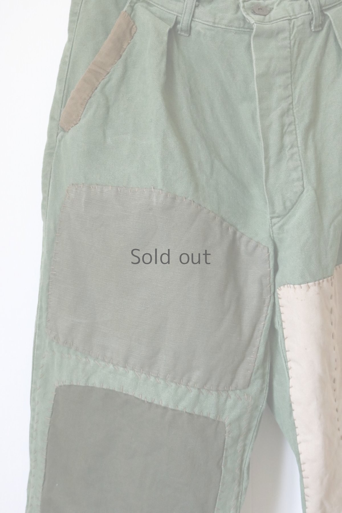 画像4: 【MITSUGU SASAKI】ビンテージリメイク　パッチワーク　スウェーデン軍ユーティリティパンツ（グリーン） (4)