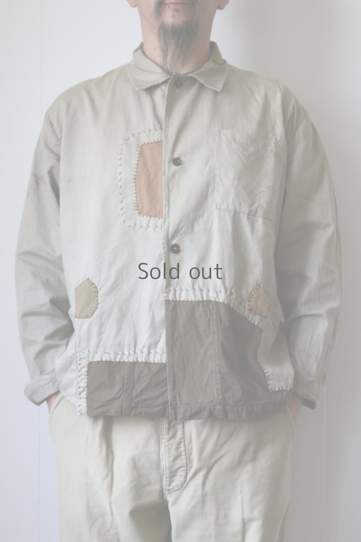 画像13: 【MITSUGU SASAKI】ビンテージリメイク　パッチワーク　大きめワークジャケット（カーキ） (13)