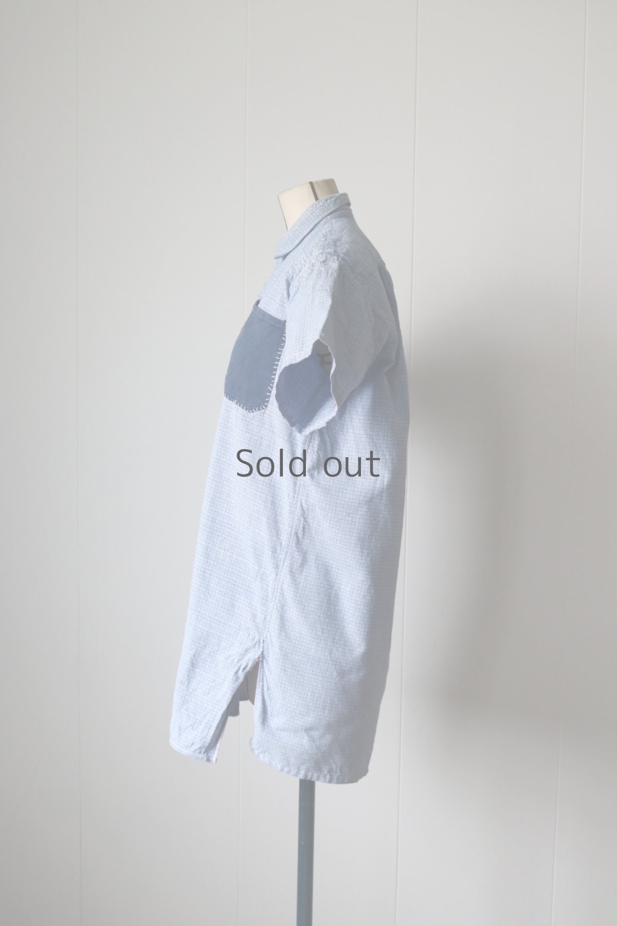 画像10: 【MITSUGU SASAKI】ビンテージリメイク　パッチワーク　半袖プルオーバーシャツ（サックスブルー） (10)