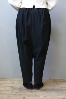 画像10: 【ササキチホ】アンティークリネン×染　トゥルドパンツ／Neguru/ネグル（黒）  (10)
