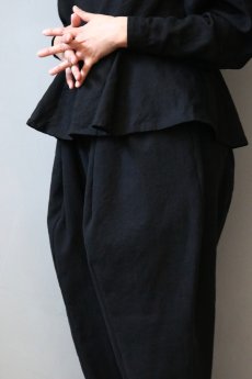 画像8: 【ササキチホ】アンティークリネン×染　トゥルドパンツ/Ashibi/アシビ（黒） (8)