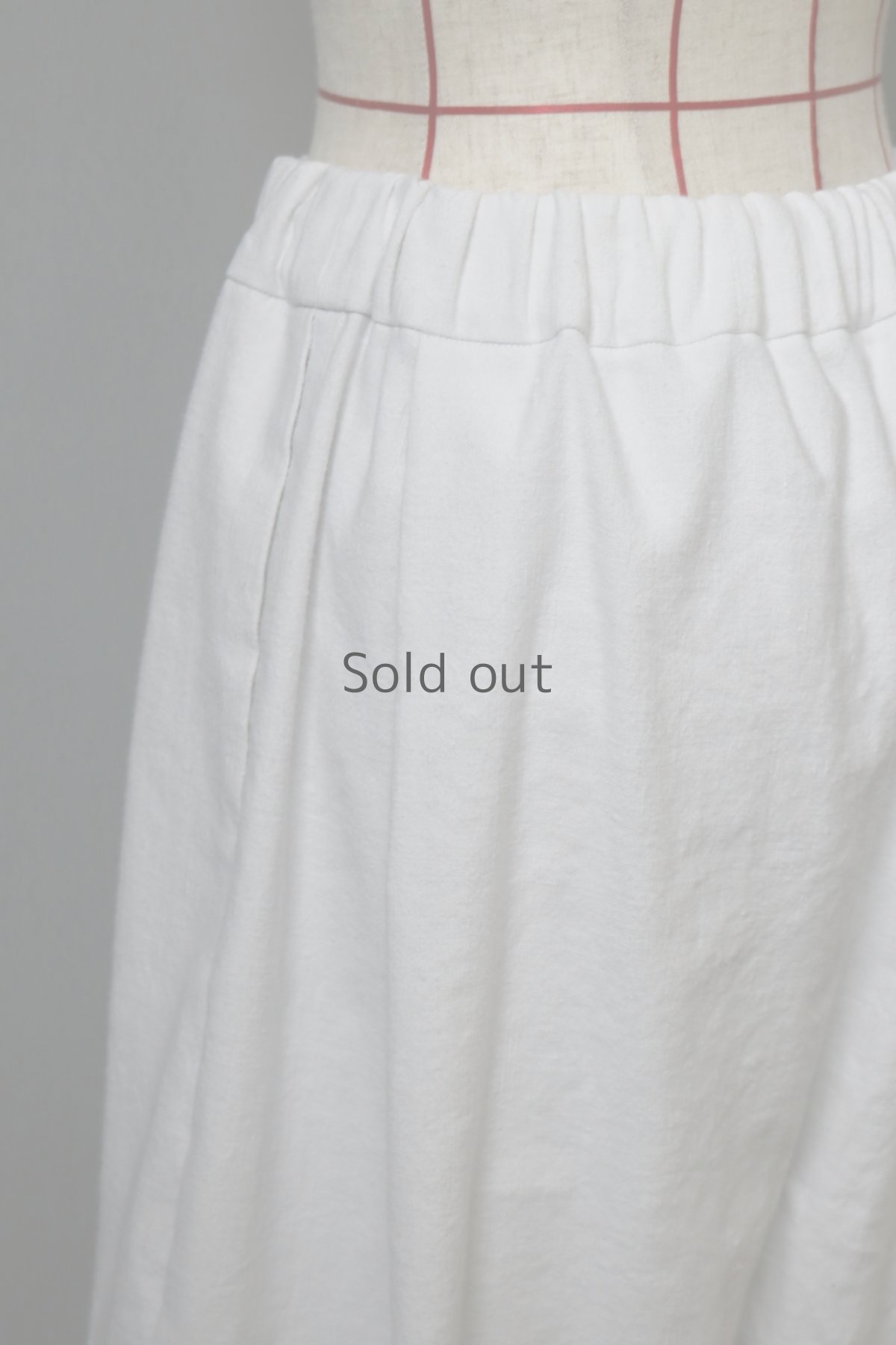 画像16: 【ササキチホ】アンティークリネン　切り替え　バレルパンツ（白/シミ有り） (16)