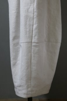 画像15: 【ササキチホ】アンティークリネン　切り替え　バレルパンツ（白/シミ有り） (15)