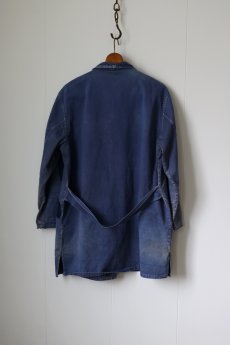 画像10: 【MITSUGU SASAKI】ビンテージリメイク パッチワーク ブルーワークコート（色褪せ） (10)
