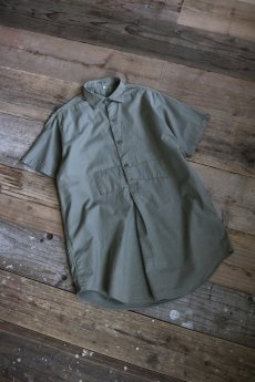 画像1: 【MITSUGU SASAKI】ビンテージリメイク　チェコ軍　1966 半袖シャツ (1)