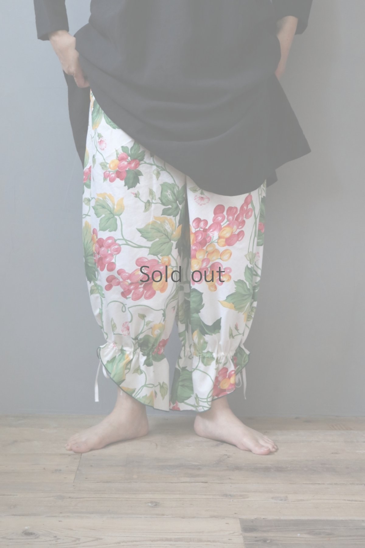 画像1: 【ササキチホ】フルーツ柄ペチパンツ (1)