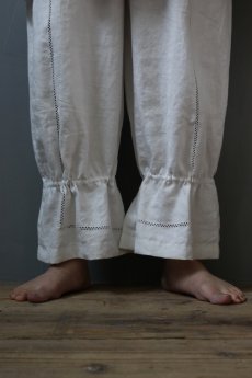 画像1: 【ササキチホ】アンティークリネン　ドロンワークペチパンツ／白 (1)