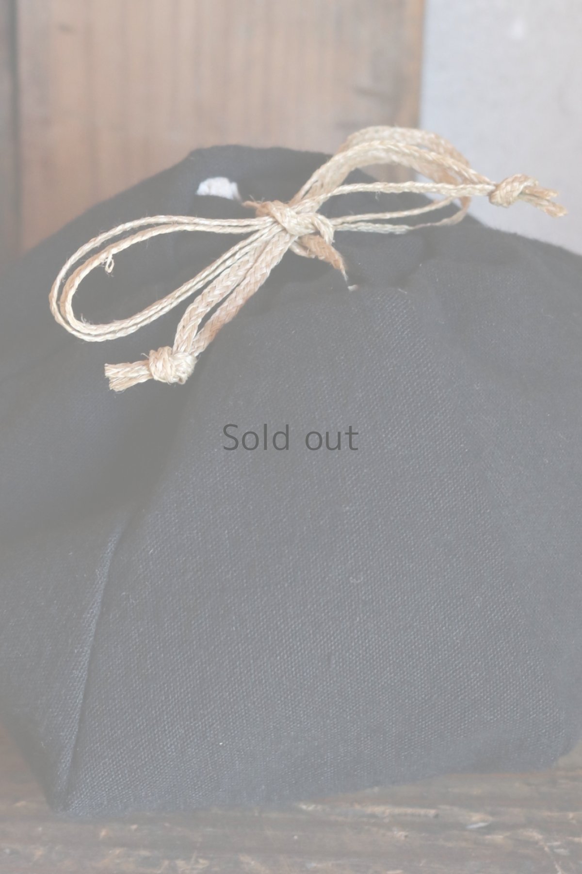 画像5: 【ササキチホ】アンティークリネン×染　“角”ツノ巾着／黒 (5)