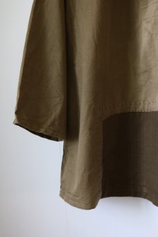画像3: 【MITSUGU SASAKI】ビンテージリメイク　旧チェコスロバキア軍　パッチワーク　ヘリンボーンブラウンシャツ (3)