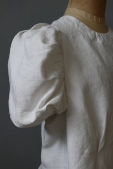 画像7: 【ササキチホ】アンティークリネン　装袖ブラウス s/s（白） (7)