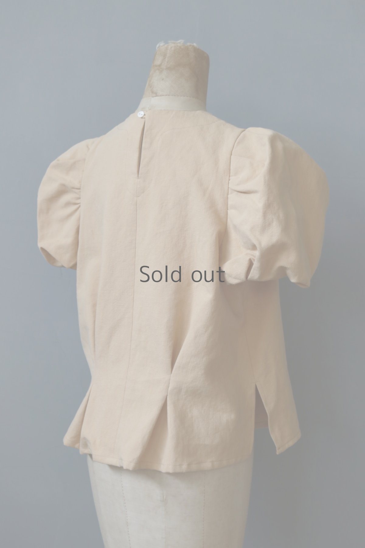 画像8: 【ササキチホ】アンティークリネン×染　装袖ブラウス s/s（薄いオレンジ） (8)