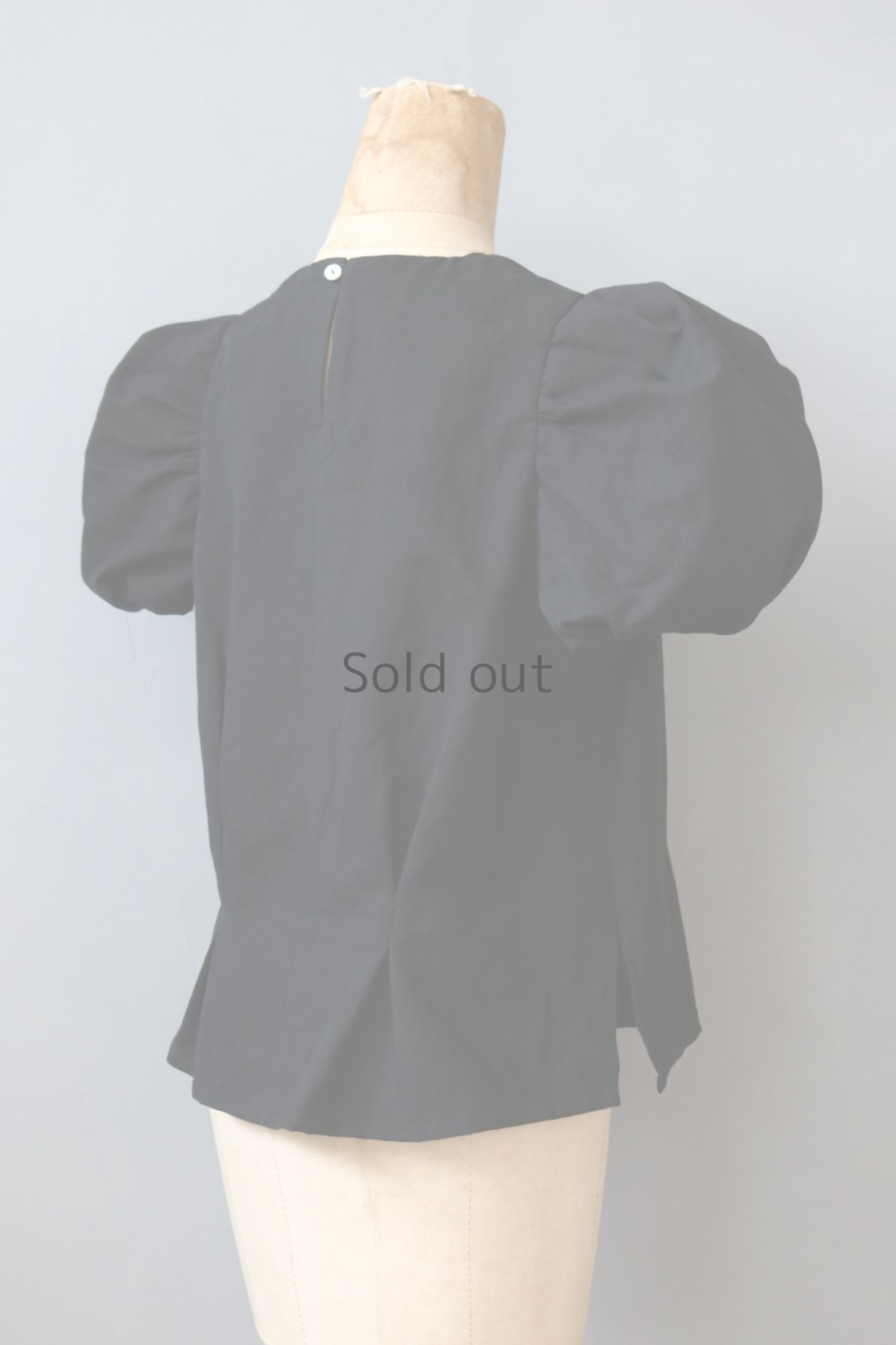 画像7: 【ササキチホ】アンティークリネン×染　装袖ブラウス　s/s （黒） (7)