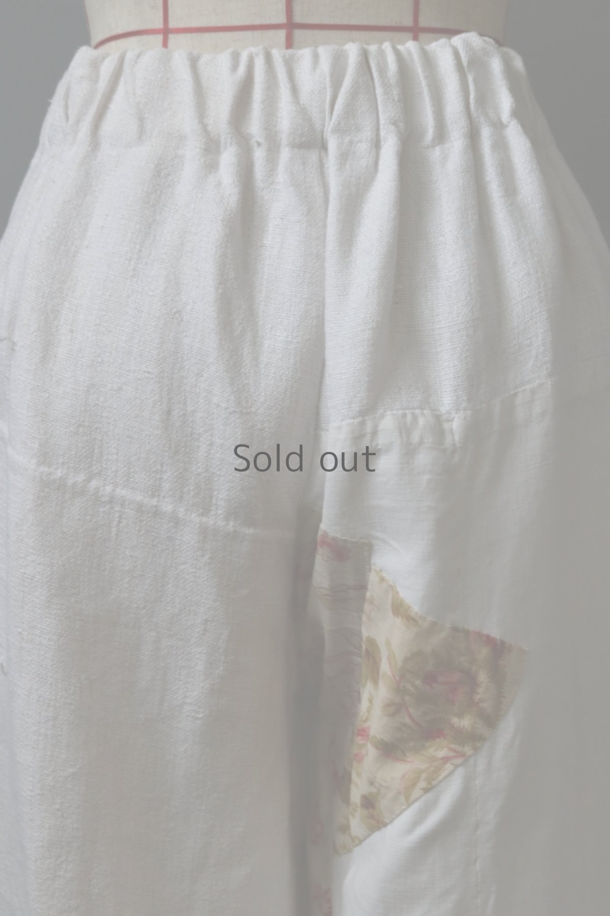 画像12: 【ササキチホ】アンティークリネン　BORO ツギハギワイドパンツ／白a (12)