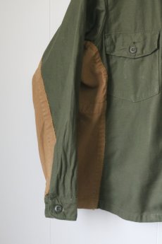 画像4: 【MITSUGU SASAKI】ビンテージリメイク アメリカ軍　コットンサテン　ワイドシャツ (4)
