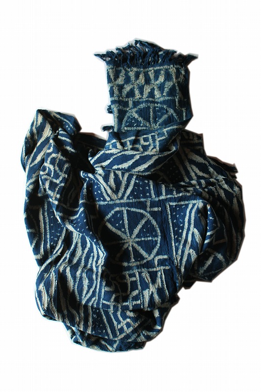 カメルーン】バミレケ族藍染め布（絞り染め）